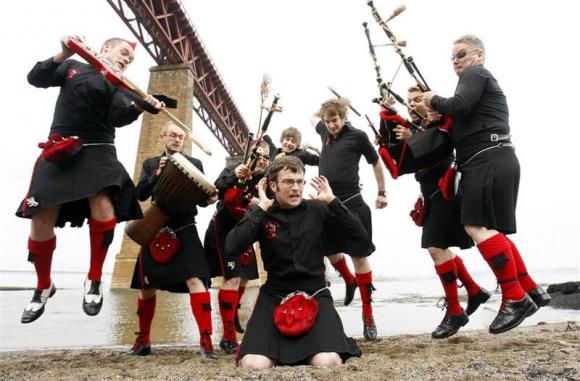 The Red Hot Chilli Pipers at Byham Theater